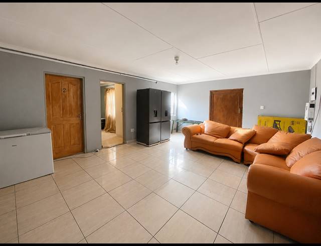 31 BEDROOM HOUSE FOR SALE IN VANDERBIJLPARK SE 7